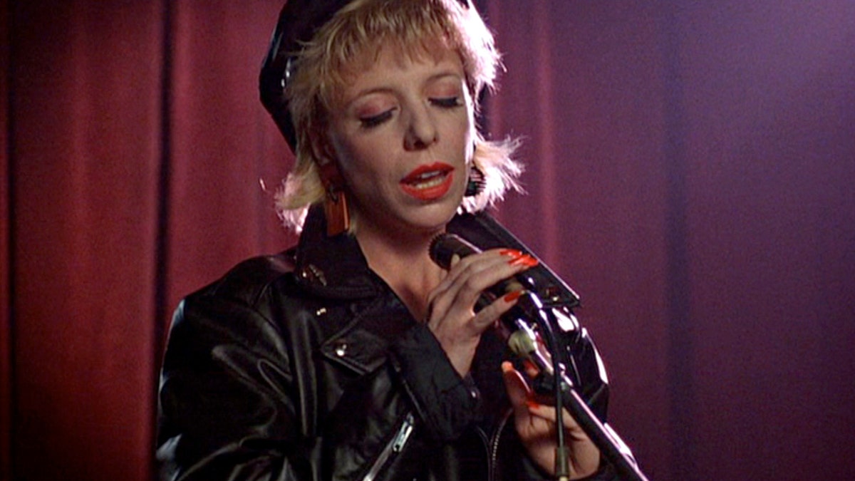 Julee Cruise performing