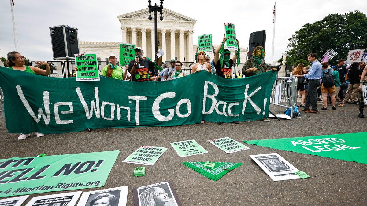 Pro-abortion protesters