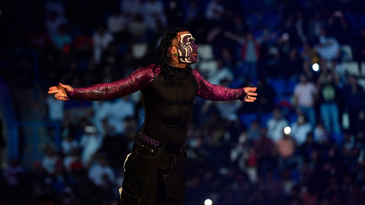 Jeff Hardy in Saudi Arabia