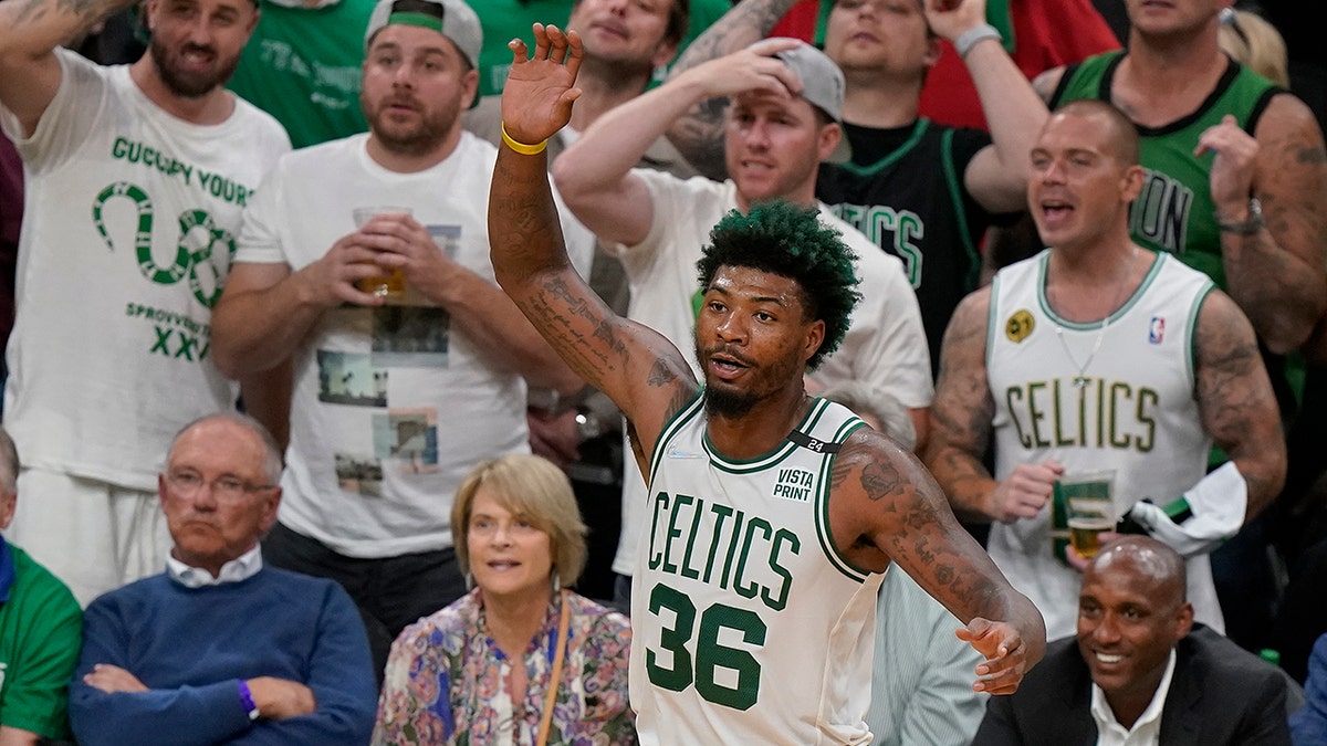 Marcus Smart reacts