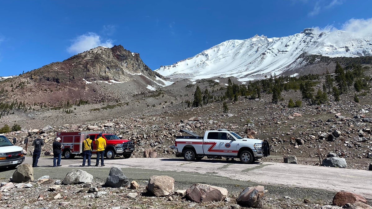 California climbers rescued mountain