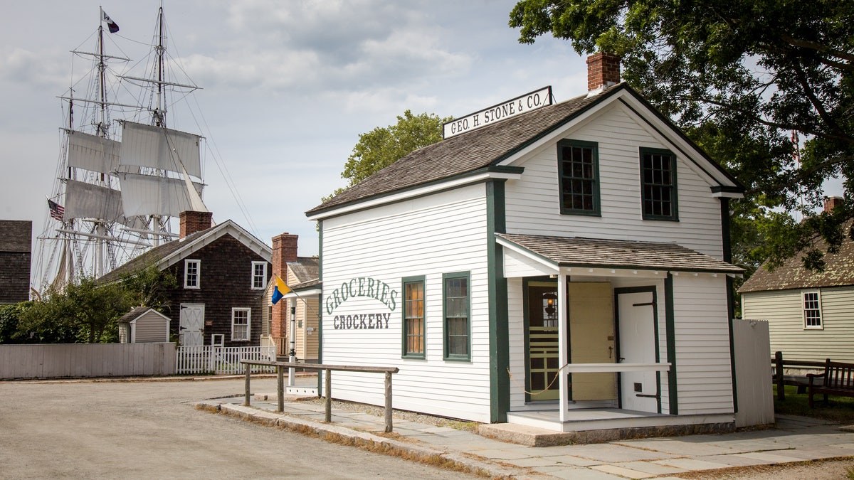 Ship and shop in Mystic Seaport