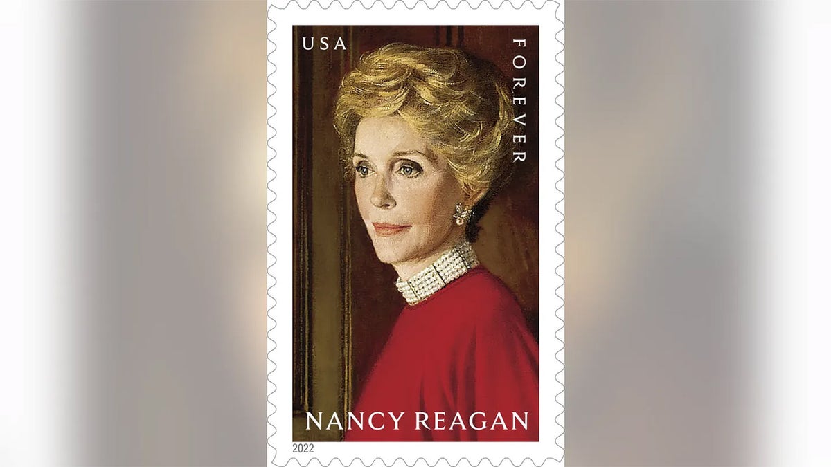 Nancy Reagan stamp