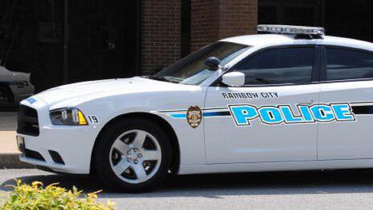Rainbow City Police Alabama car