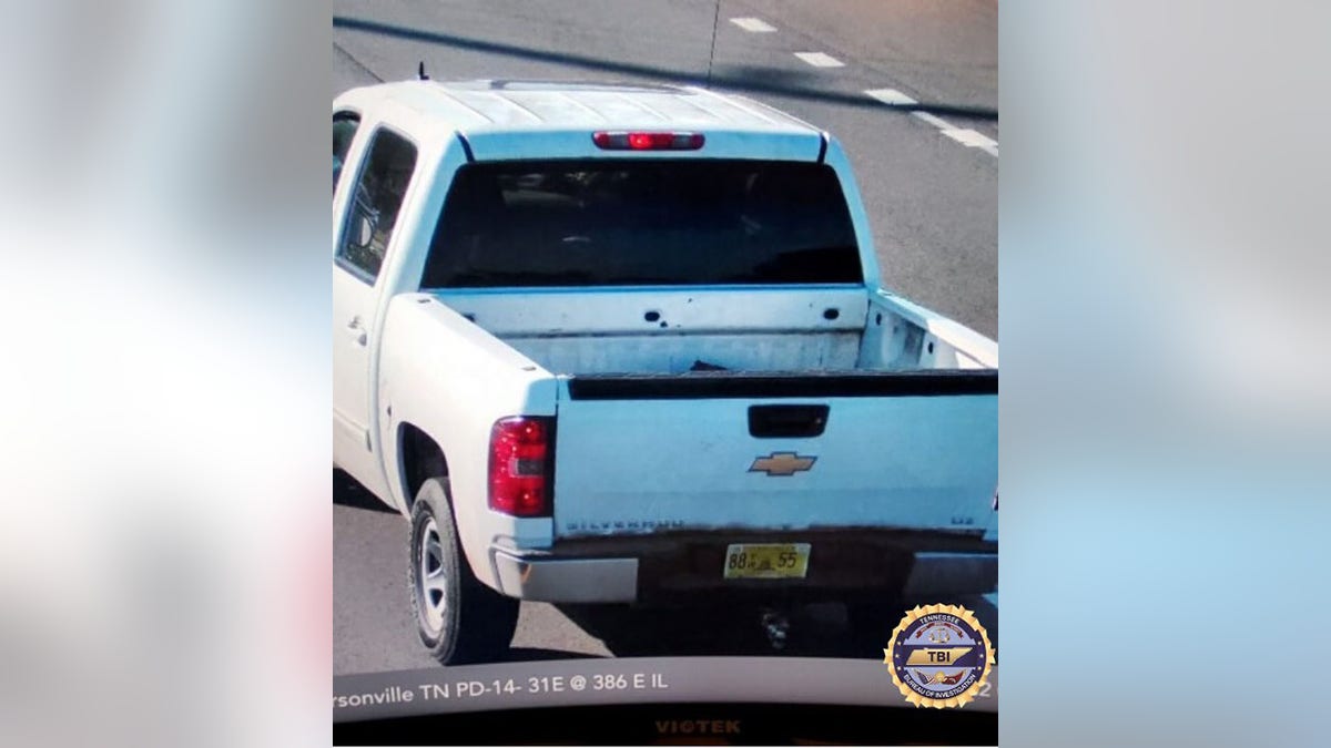 Vehicle involved in Tennessee manhunt