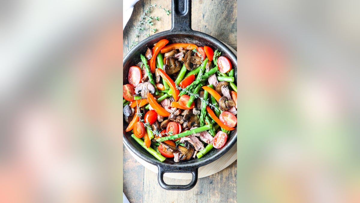 steak and asparagus stir-fry
