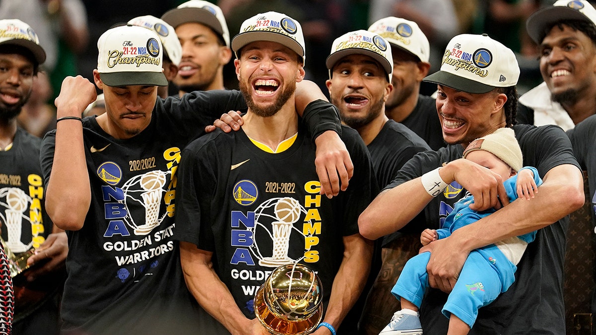 Steph Curry and his teammates win a title