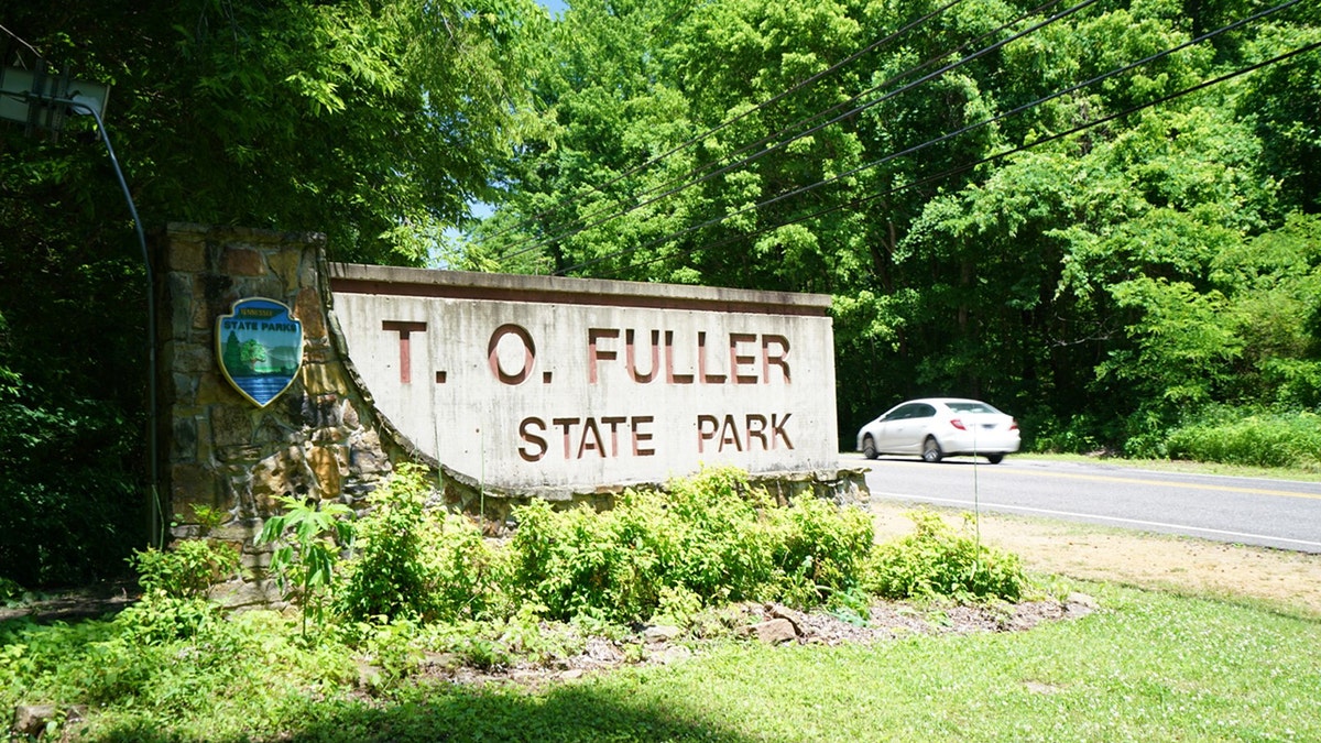 t.o. fuller state park sign 