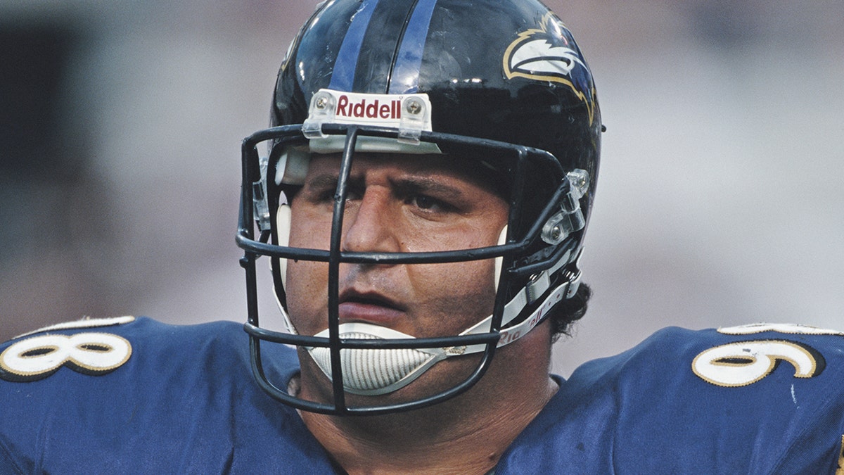 Tony Siragusa in 1999