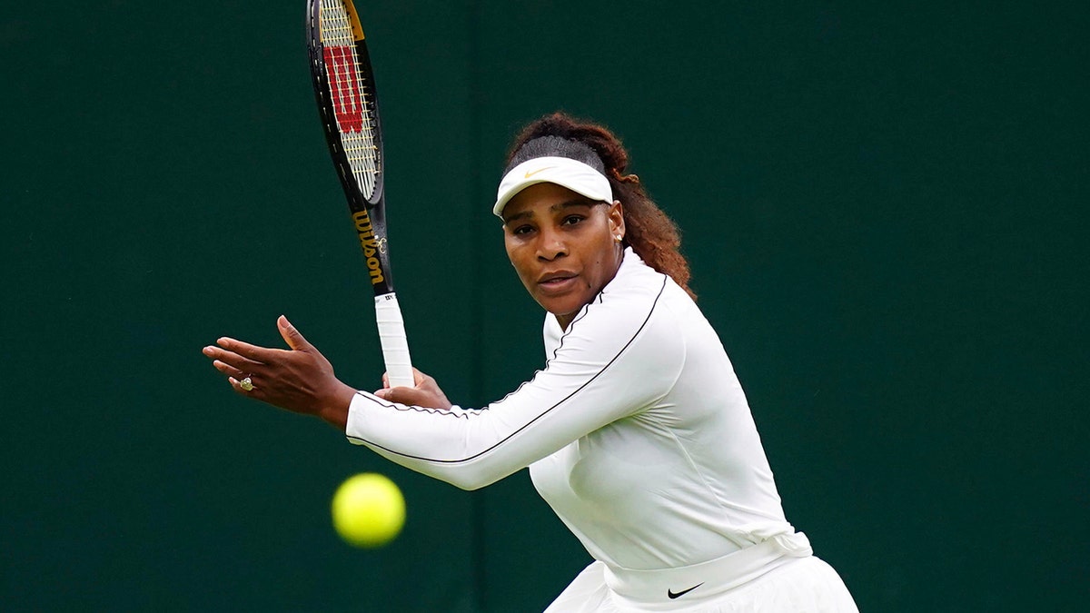 Serena Williams practicing 