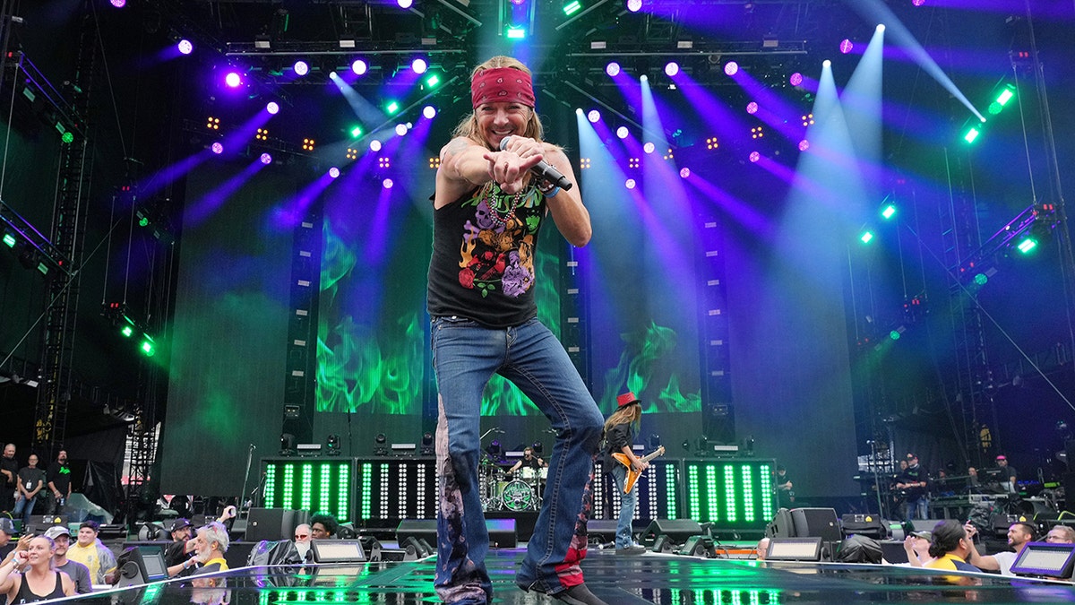 Bret Michaels performing