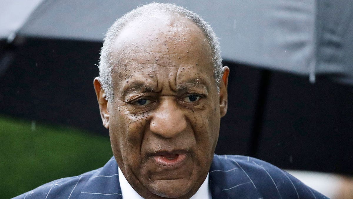 Bill Cosby arrives for sentencing