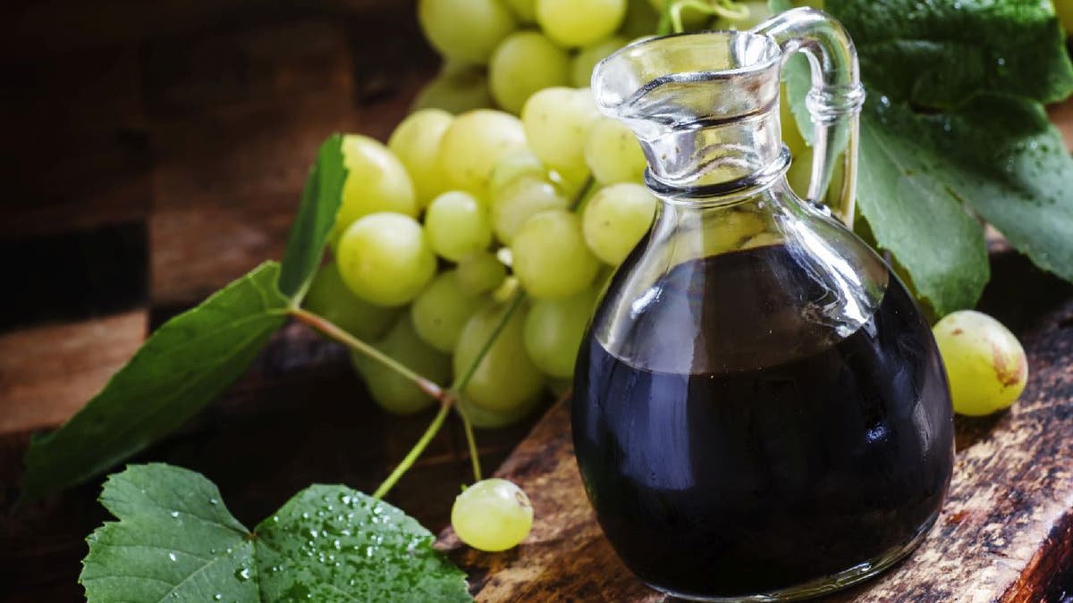 Balsamic vinegar in glass pourer