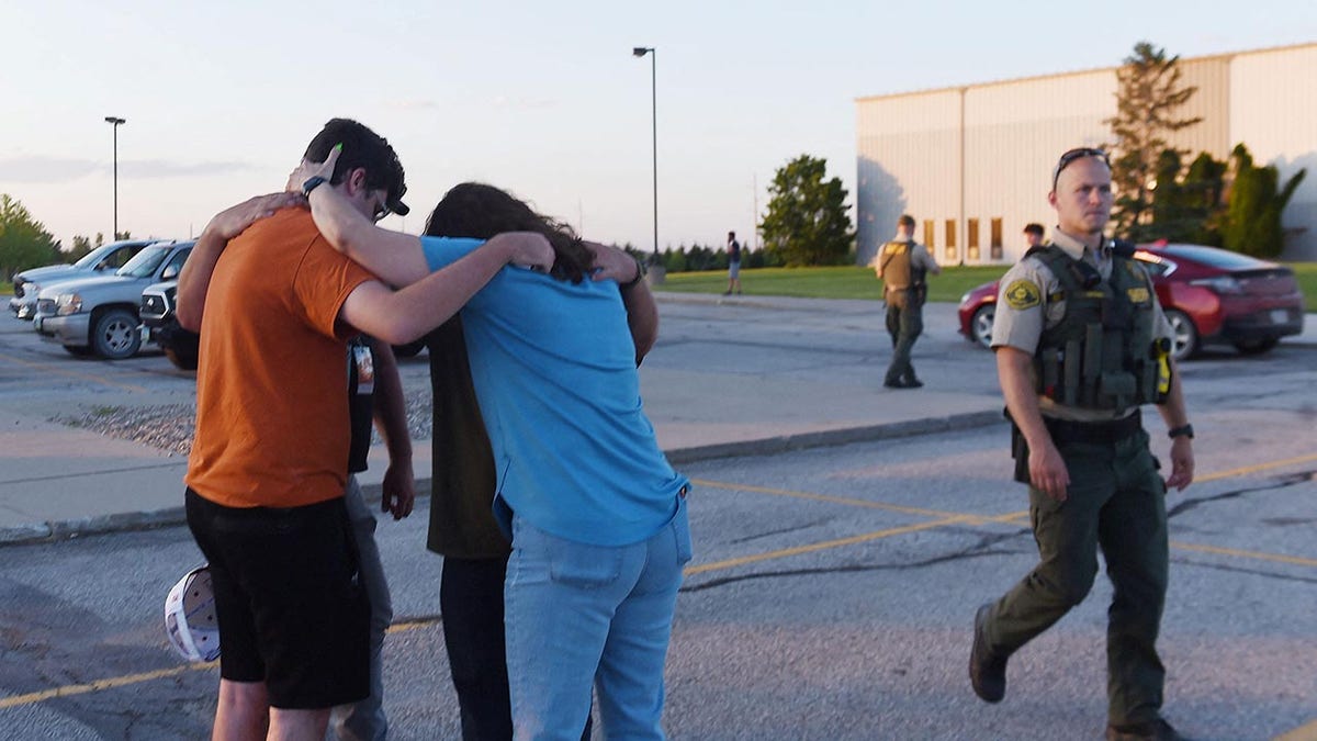 Iowa church shooting mourners