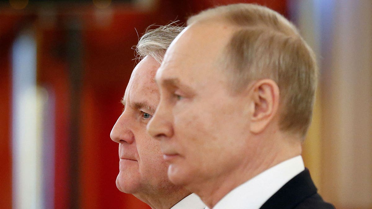 John Sullivan and Vladimir Putin