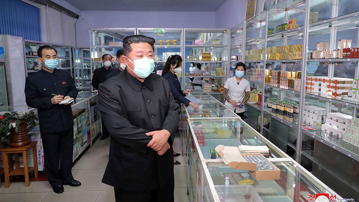 Kim Jong Un at pharmacy 