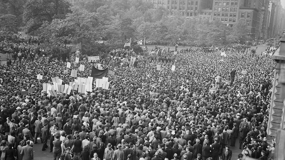 Madison Square Park on D-Day in 1944