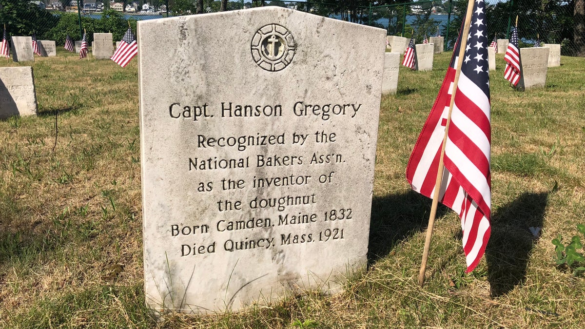 Captain Hanson Gregory's gravestone
