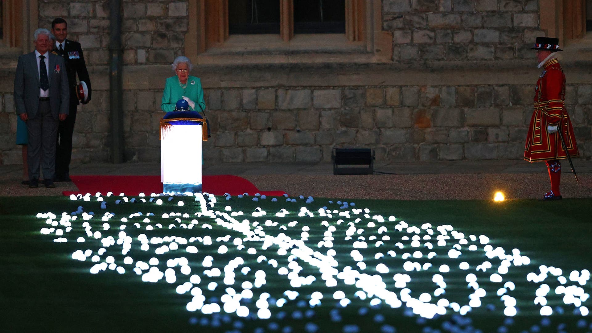 Queen Elizabeth beacon lighting