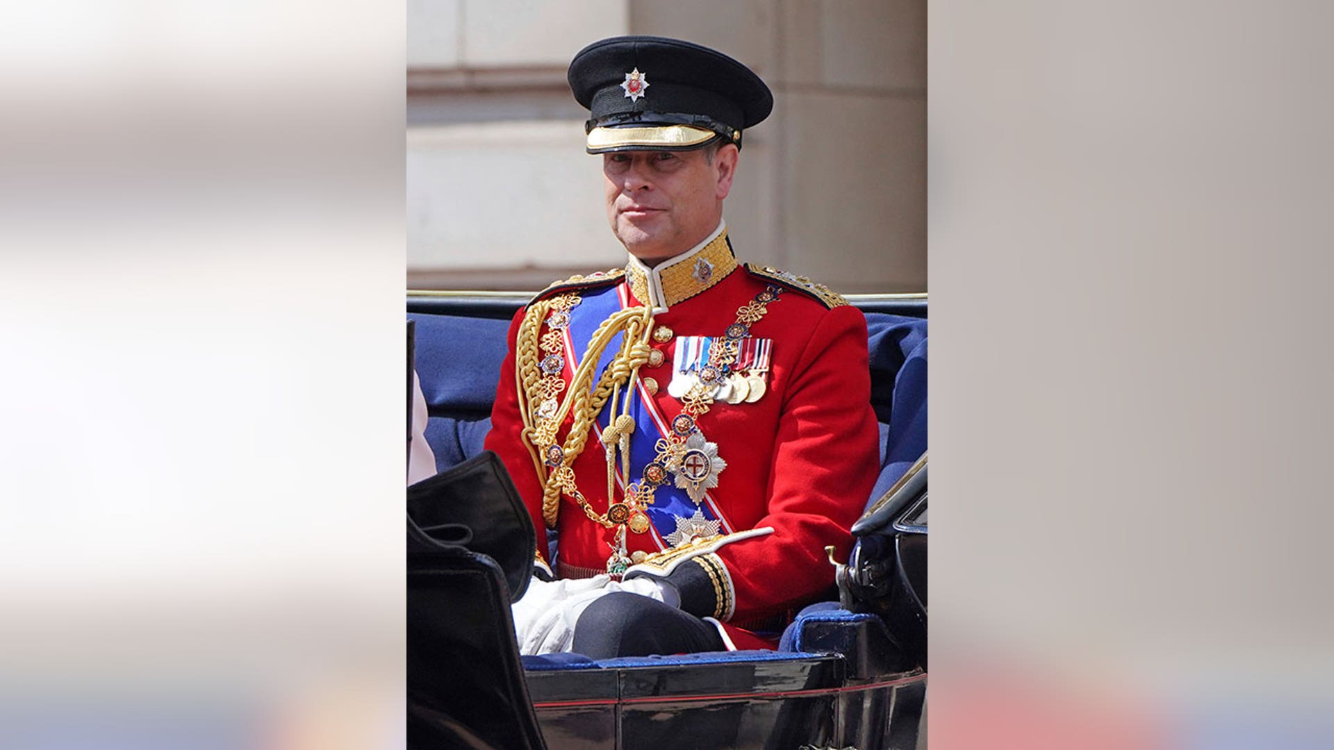 Edward leaves Buckingham Palace for parade