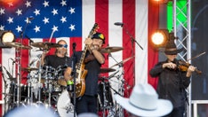 Country singer Chris Janson wows crowd, talks family at the 'Fox & Friends All-American Summer Concert Series'