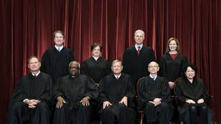 Dems push bill to strip SCOTUS justices of lifetime appointments