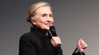 OH, HILL NO: Hillary Clinton da una respuesta directa cuando se le pregunta si volvería a postularse para presidente.