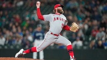 Angels-Mariners brawl: Archie Bradley suffers injury during fracas, could miss 2 months