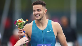 Eagles' Devon Allen nearly breaks world record in 110M hurdles