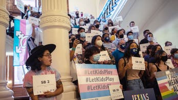 Texas legislator to introduce bill banning children from drag shows after 'Drag the kids to pride' event