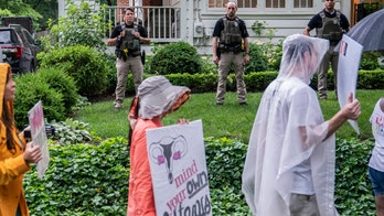 Kavanaugh neighbor describes ‘horrific' experience dealing with 'aggressive' pro-choice protesters