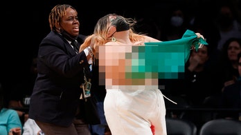 Pro-choice activists interrupt WNBA game: 'Shut the country down'