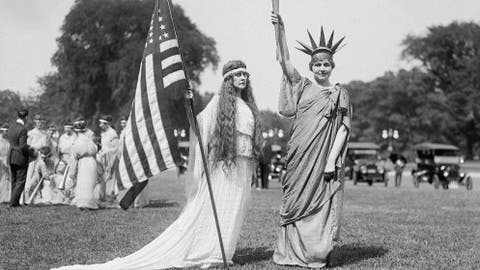 July 4th photo feature: These pictures over the years honor and celebrate America's independence