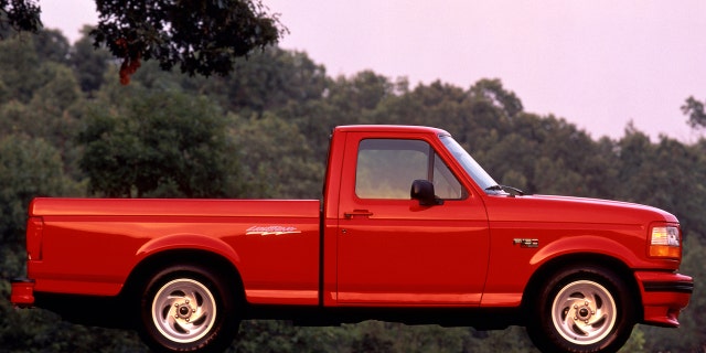 The 1995 Ford F-150 Lightning is powered by a 5.8-liter V8.