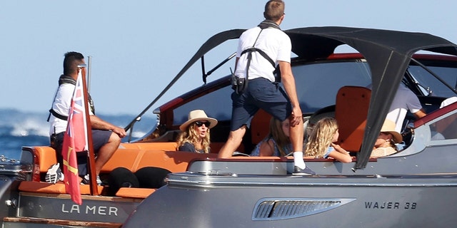 Brazilian fashion model Gisele Bundchen was seen on vacation with her husband Tampa Bay Buccaneers quarterback Tom Brady in Portofino, Italy. 