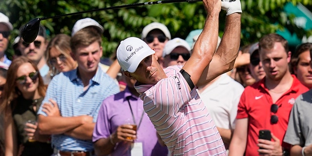 Billy Horschel tees off the 15th tee during the Memorial Golf Tournament on Saturday June 4, 2022 in Dublin, Ohio.
