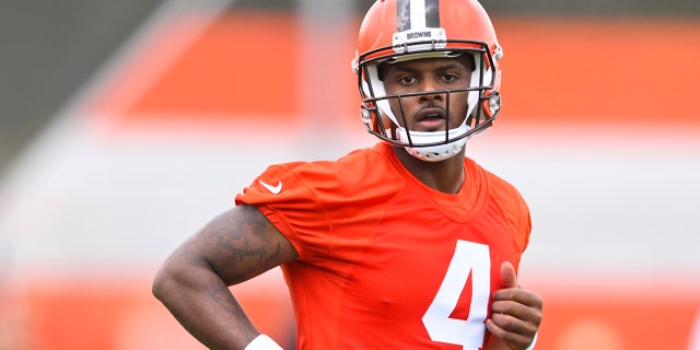 Houston Texans, others to be named in Deshaun Watson lawsuits after bombshell report, attorney says 1 Cleveland Browns quarterback Deshaun Watson on the field during practice at the team's training facility on Wednesday, June 8, 2022 in Berea, Ohio.