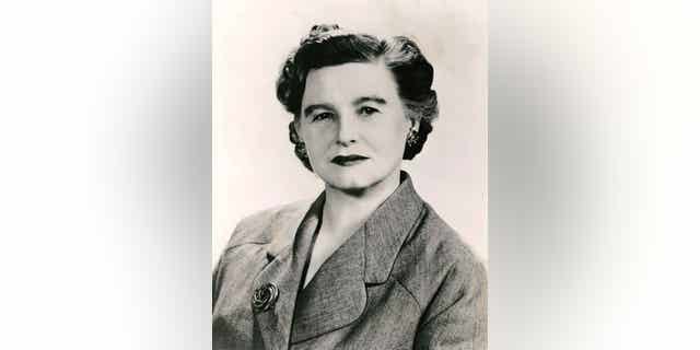 Margaret (Fogarty) Rudkin and her husband, Henry, purchased a 125-acre farm in Connecticut in 1926, which they named for a group of pepperidge trees that grew on the property. An inexperienced baker, she created homemade breads as well as an iconic American food company.