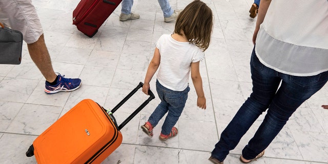 Carry-on luggage can provide simplicity upon arrival at the airport.