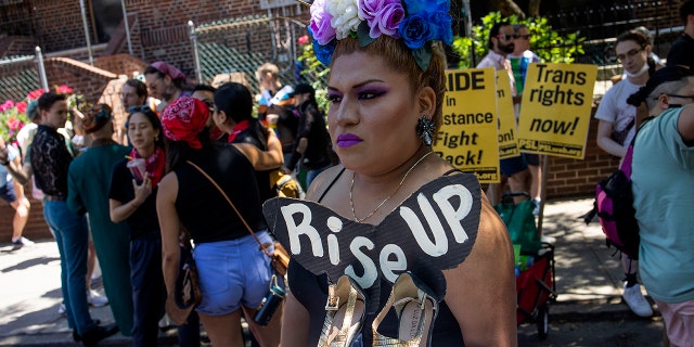 El Festival anual del Orgullo de Queens da inicio a un mes de celebraciones gay en la ciudad, el 5 de junio de 2022, en el barrio de Jackson Heights de Queens, Nueva York. 