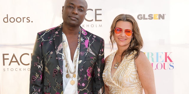 Shaman Durek and Princess Martha Louise of Norway attend Derek Warburton's Celebration of the Launch of his New PRIDE Makeup Collection Benefiting GLSEN on June 10, 2022, in West Hollywood, 加利福尼亚州.