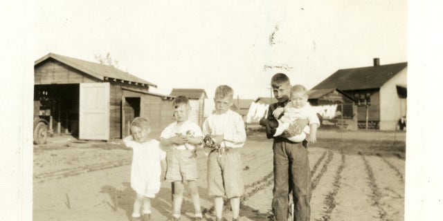 Whisler, second from right, with his four siblings in 1931.