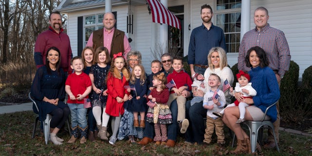 Illinois gubernatorial candidate Darren Bailey with his wife, children and grandchildren.