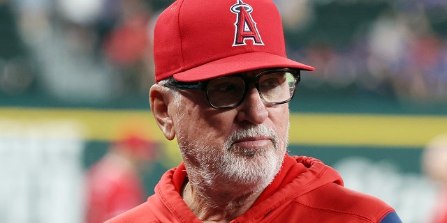 Joe Maddon changed hairstyle to 'wake up' Angels during losing streak, never got to show it: report 2 Joe Maddon of the Los Angeles Angels looks on during the Texas Rangers game at Globe Life Field on May 16, 2022 in Arlington, Texas.