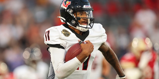 Kenji Bahar of the Houston Gamblers carries the ball in the fourth quarter of a game against the Birmingham Stallions at Protective Stadium June 11, 2022, in Birmingham, Ala.