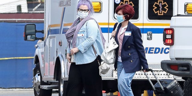 Kelly and Sharon Osbourne visit Ozzy Osbourne at the hospital amid his "major" surgery on Monday.