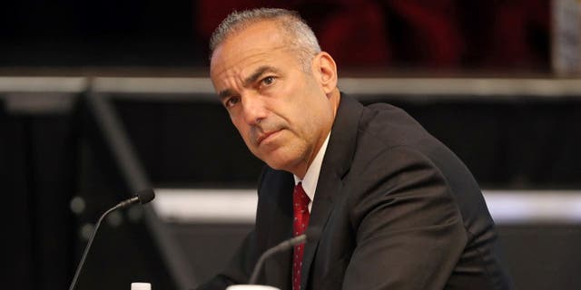 Andrew Pollack at a meeting of the Marjory Stoneman Douglas High School Public Safety Commission in April 2018.