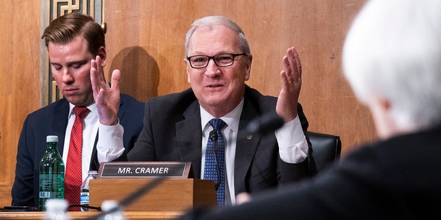 Sen.  Kevin Cramer, RN.D., questions Treasury Secretary Janet Yellen during the Senate Banking, Housing, and Urban Affairs Committee hearing in Washington May 10, 2022 in Washington.  (Photo by Tom Williams-Pool/Getty Images)