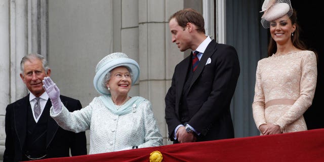 Prince Charles, Prince of Wales, Queen Elizabeth II, Prince William, Duke of Cambridge and Catherine, Duchess of Cambridge on the balcony of Buckingham Palace during the finale of the Queen's Diamond Jubilee celebrations on June 5, 2012.