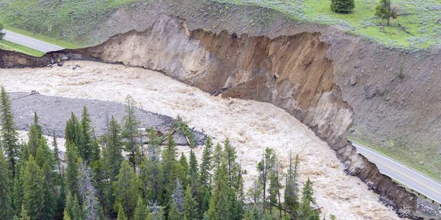 Photo of valley rockslide from 2022 Yellowstone flooding 